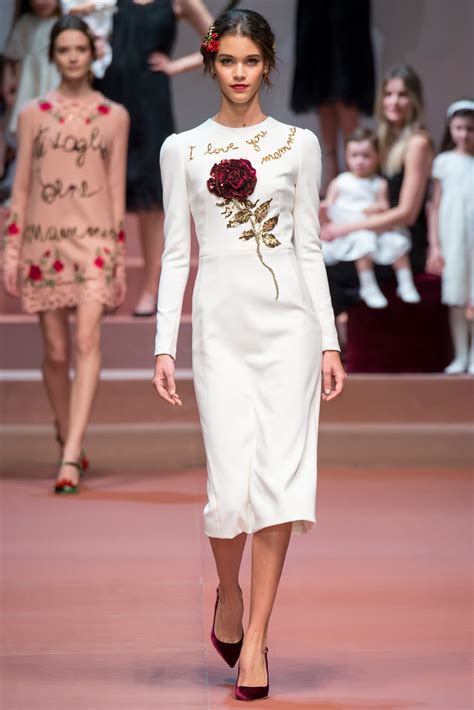 vogue runway dolce and gabbana